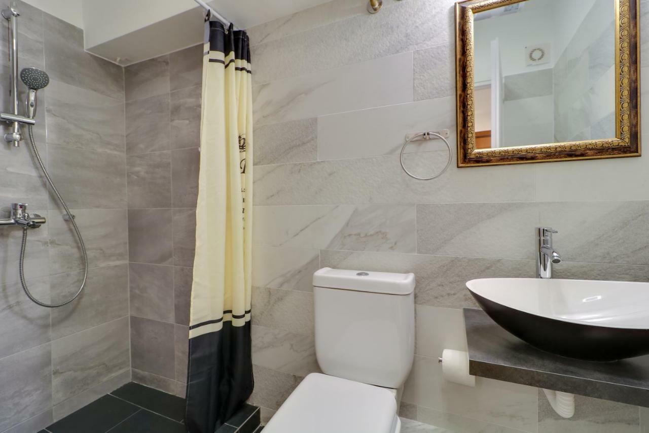 Stylish, Comfy Suite In The Heart Of 아테네 외부 사진