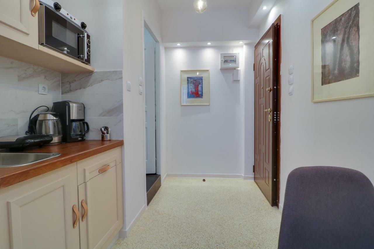 Stylish, Comfy Suite In The Heart Of 아테네 외부 사진