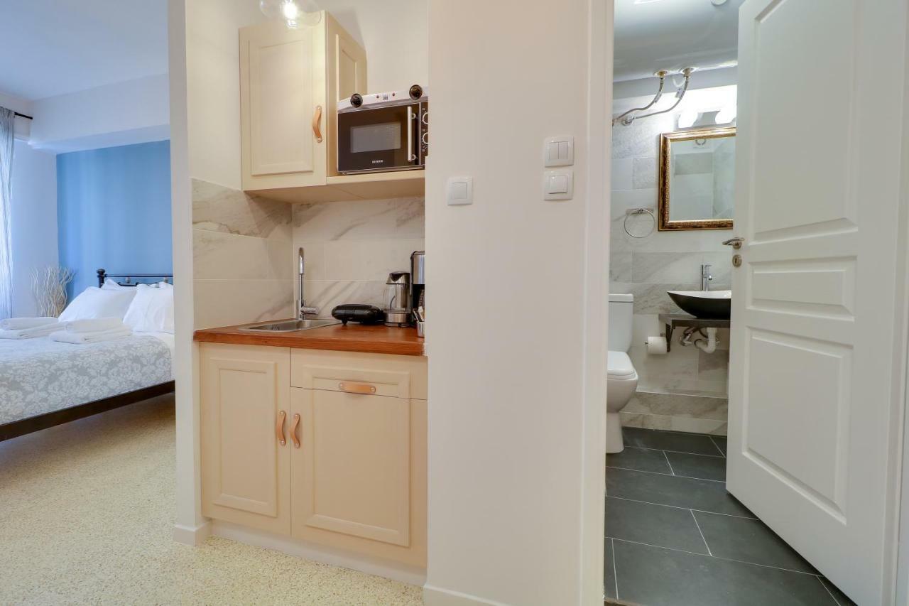 Stylish, Comfy Suite In The Heart Of 아테네 외부 사진